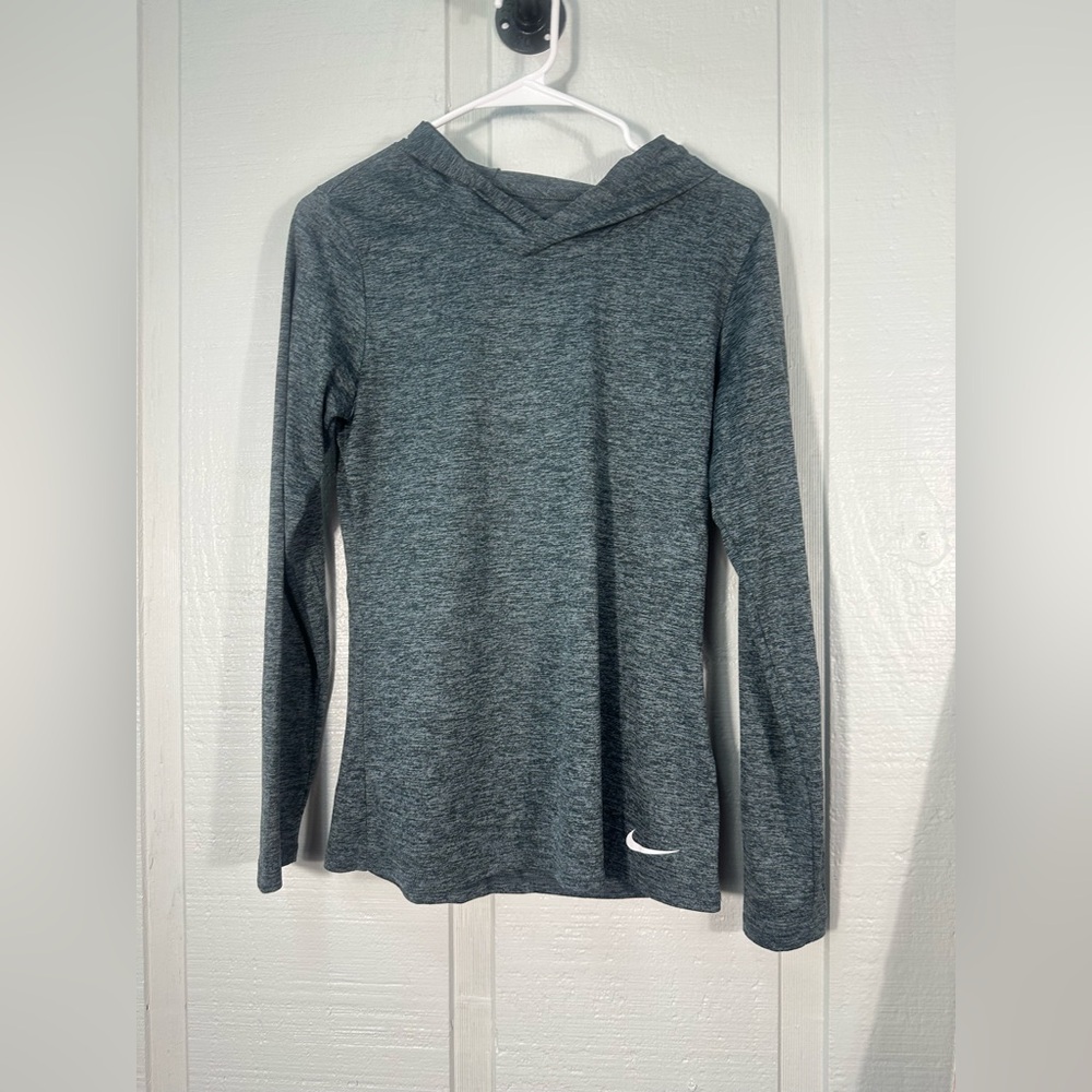Nike Womens Gray Long Sleeve Dri Fit Top Size Small EUC